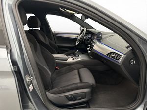 BMW 530 bild 23