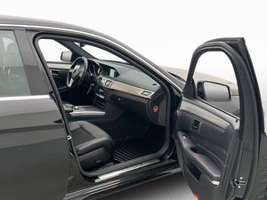 Mercedes E350 bild 22