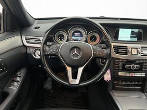 Mercedes E350 bild 12