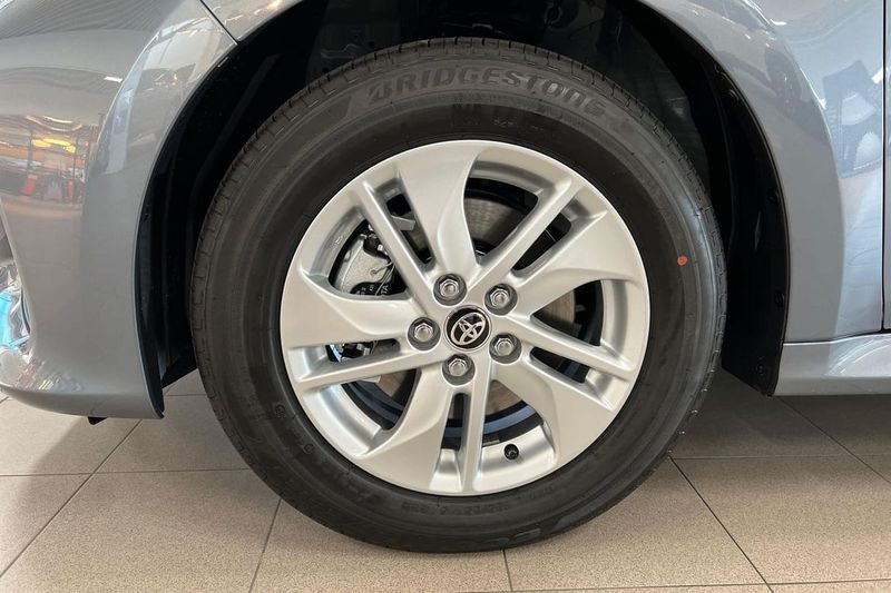 Toyota Yaris bild 15