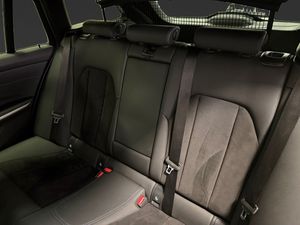 BMW 330 bild 10