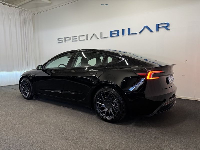 Tesla Model 3 bild 3