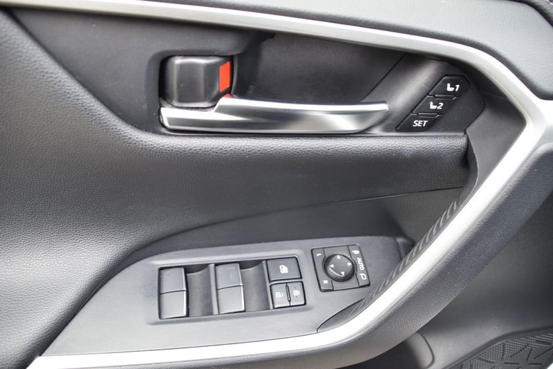 Toyota RAV4 bild 22