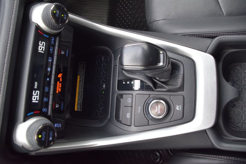 Toyota RAV4 bild 16