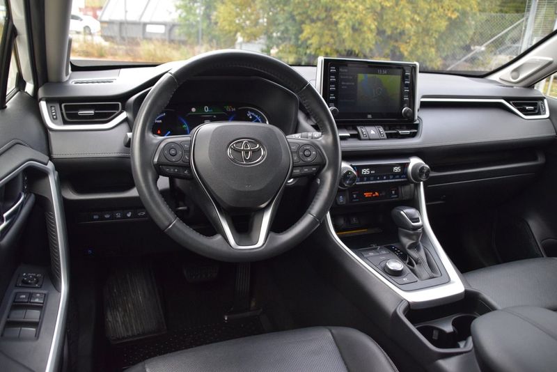 Toyota RAV4 bild 7