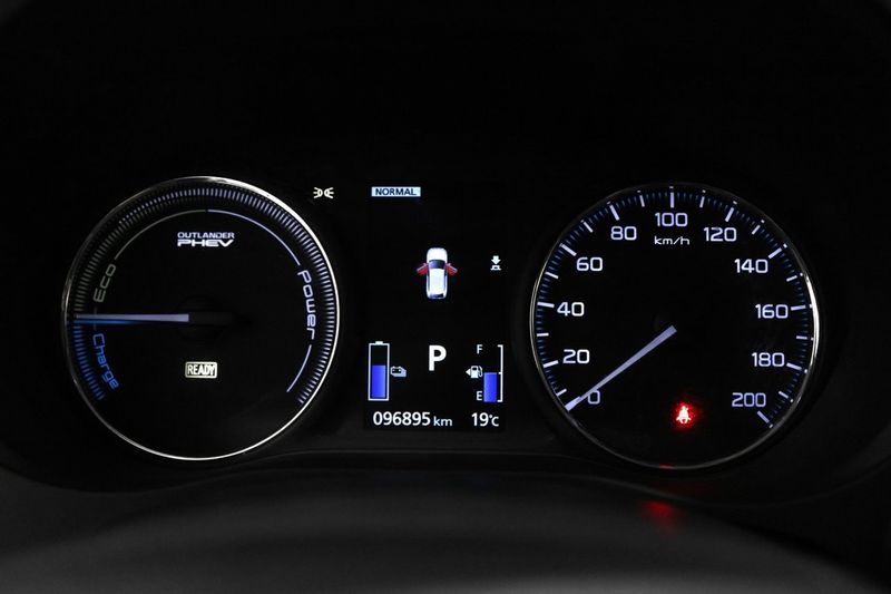 Mitsubishi Outlander bild 23