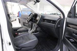 Mitsubishi Outlander bild 11