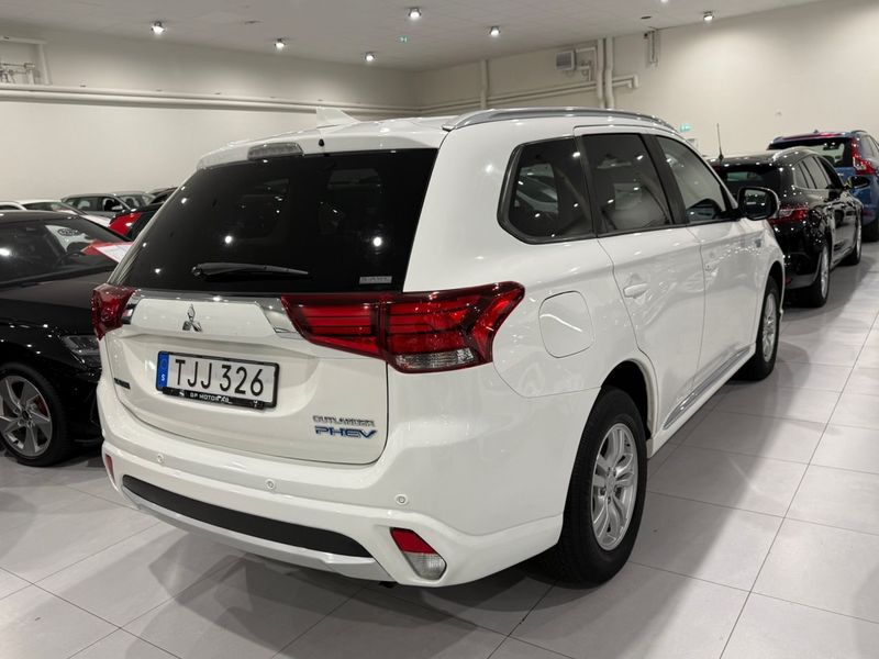 Mitsubishi Outlander bild 3
