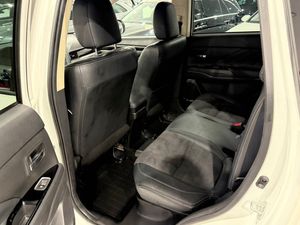 Mitsubishi Outlander bild 7