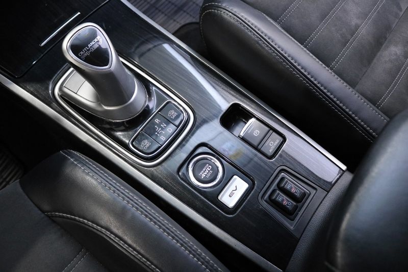 Mitsubishi Outlander bild 18