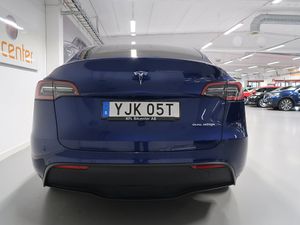 Tesla Model Y bild 7