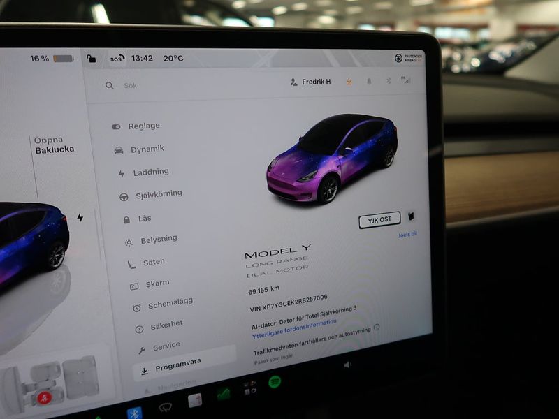 Tesla Model Y bild 24