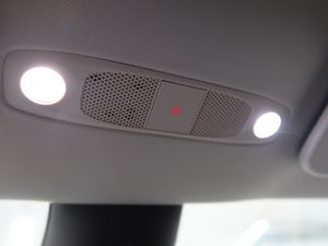 Tesla Model Y bild 35