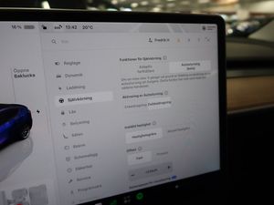 Tesla Model Y bild 28