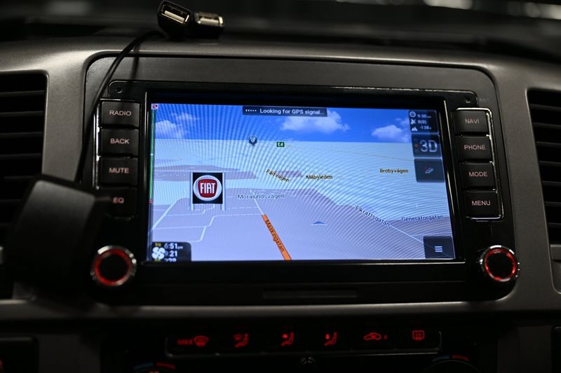Volkswagen Caravelle bild 24