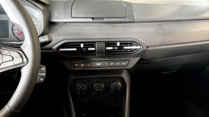 Dacia Sandero bild 12