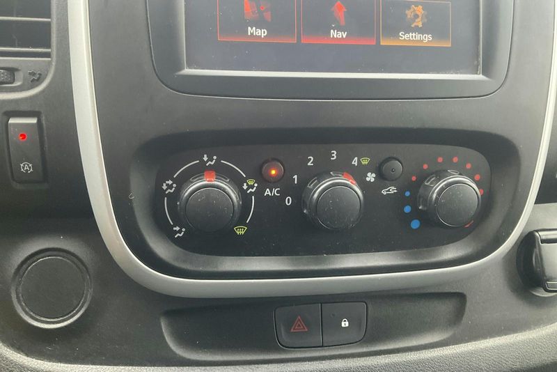 Renault Trafic bild 13