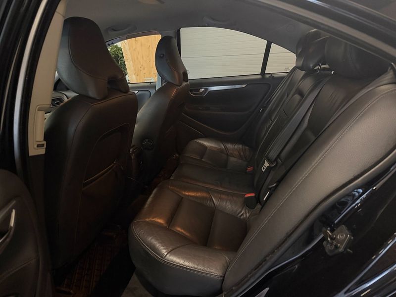 Volvo S60 bild 8