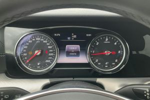 Mercedes E220 bild 10