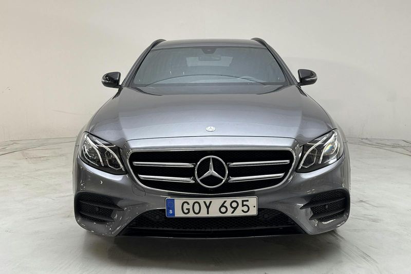 Mercedes E220 bild 4