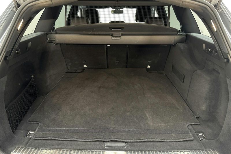Mercedes E220 bild 9