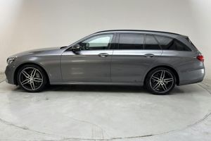 Mercedes E220 bild 2