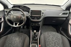 Peugeot 2008 bild 6