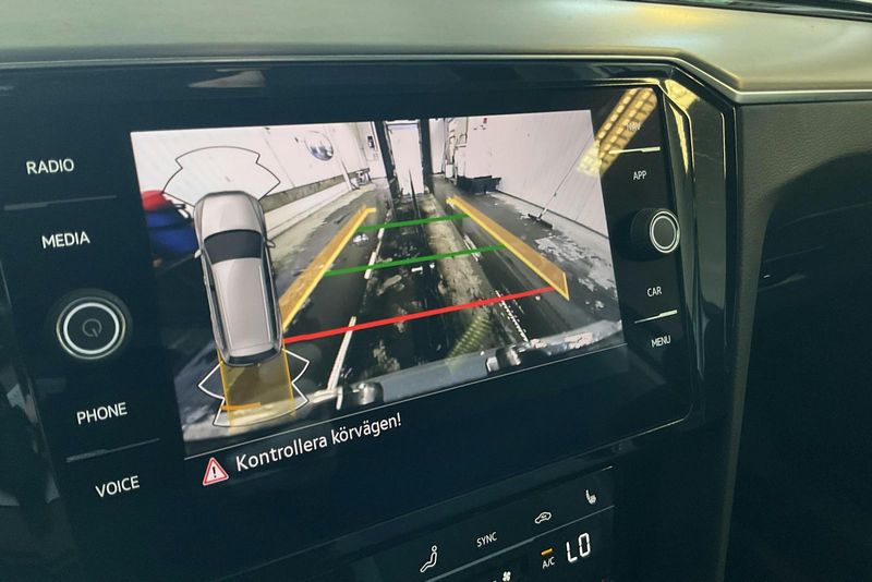Volkswagen Passat bild 11
