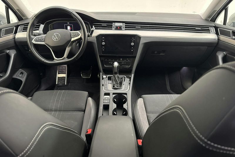 Volkswagen Passat bild 6