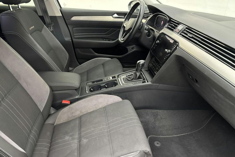 Volkswagen Passat bild 7