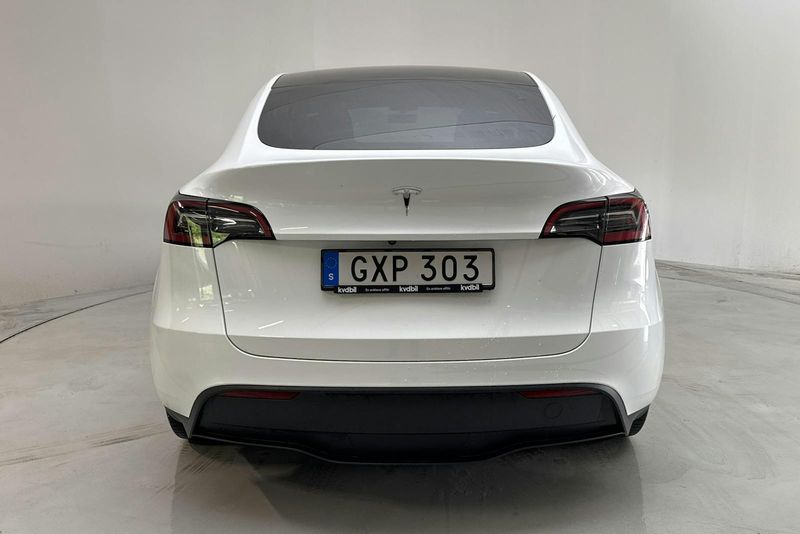 Tesla Model Y bild 5