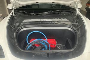 Tesla Model Y bild 16