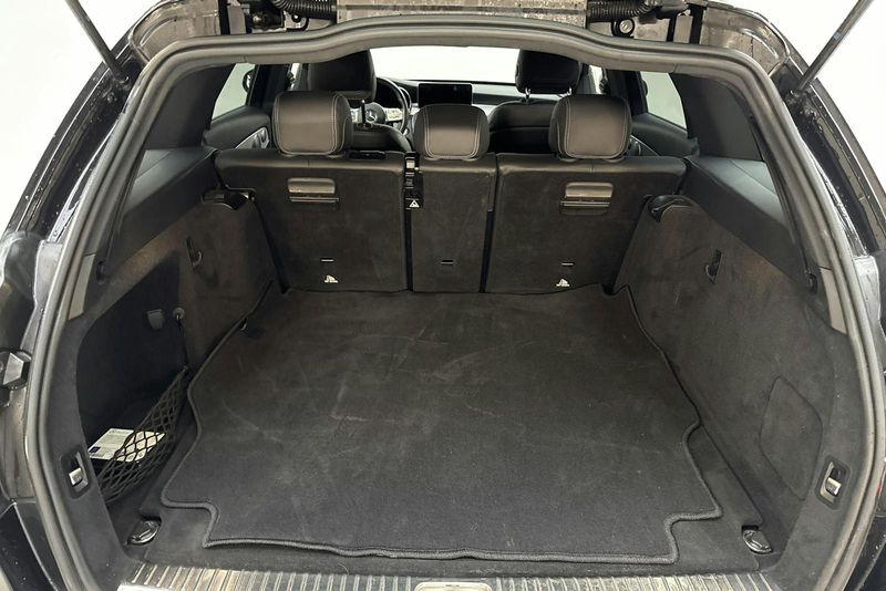 Mercedes C300 bild 9