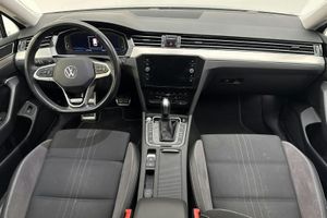 Volkswagen Passat bild 6