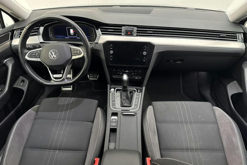Volkswagen Passat bild 6
