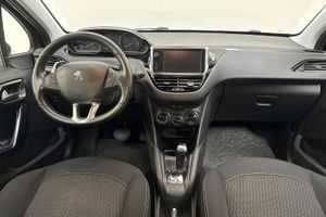 Peugeot 208 bild 6