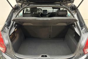 Peugeot 208 bild 9