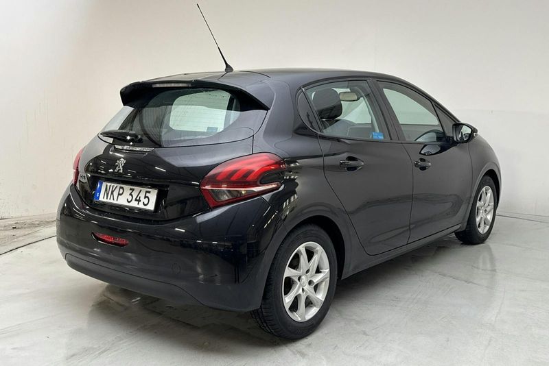 Peugeot 208 bild 3