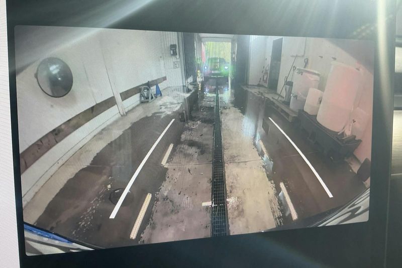 Tesla Model Y bild 13