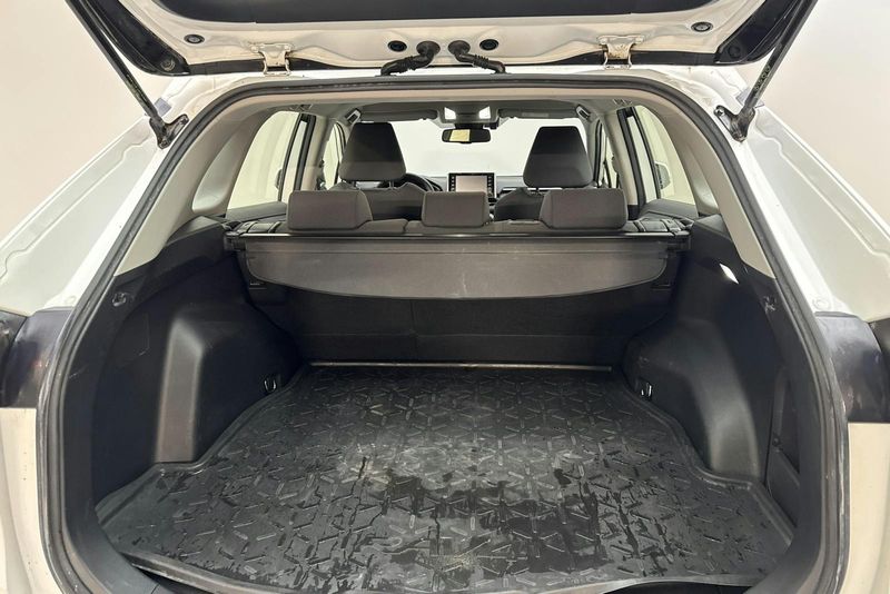 Toyota RAV4 bild 8