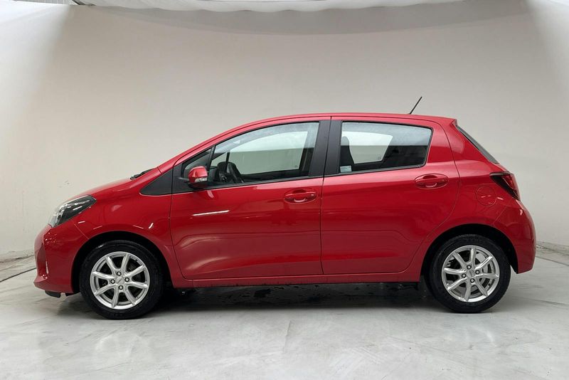 Toyota Yaris bild 2