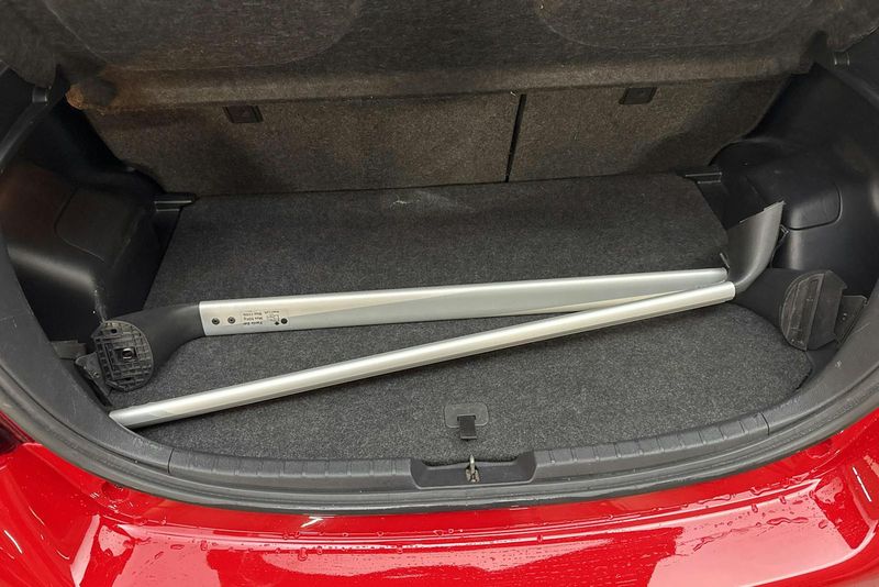 Toyota Yaris bild 12
