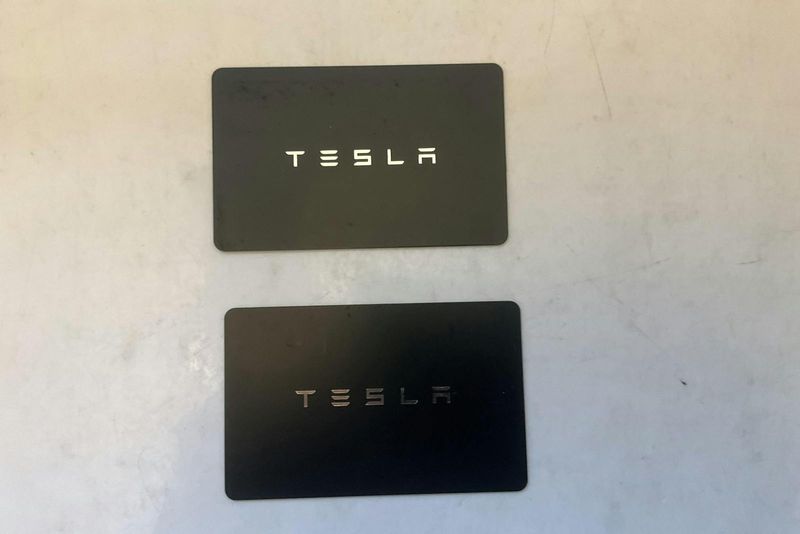 Tesla Model Y bild 19