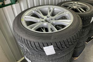 Tesla Model Y bild 16
