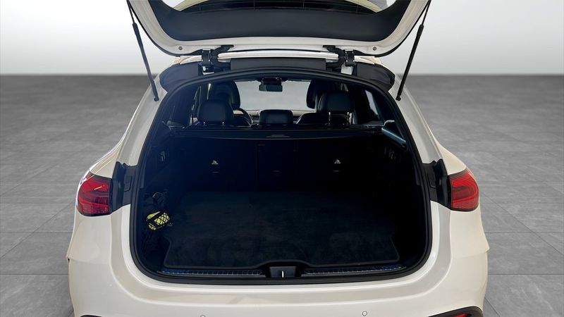 Mercedes GLC300 bild 11