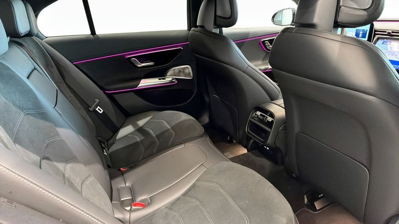 Mercedes E300 bild 8