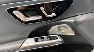 Mercedes E300 bild 11