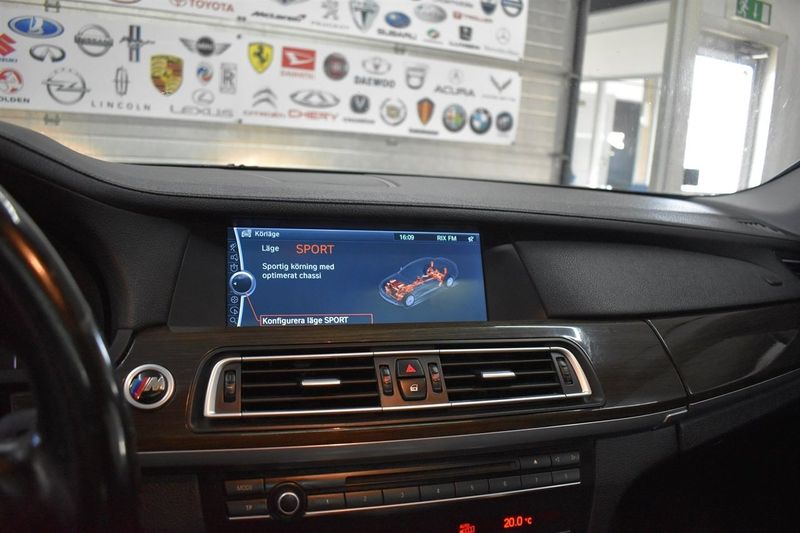 BMW 730 bild 12