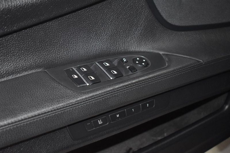 BMW 730 bild 14