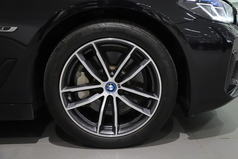 BMW 530 bild 6